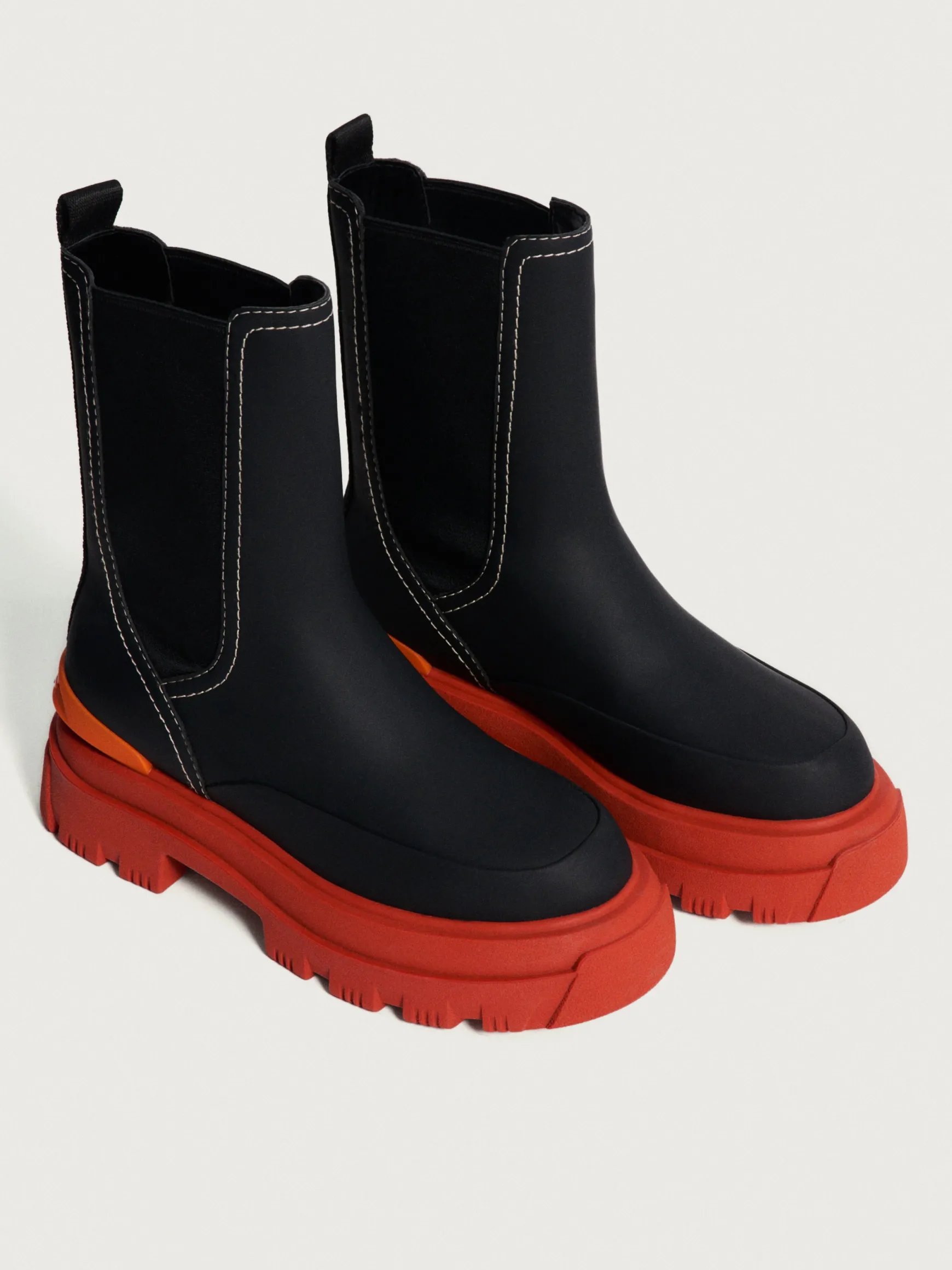 LAKE BLACK BOOT